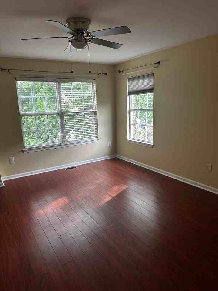 1311 Blossom Cir - Photo 5 of 10
