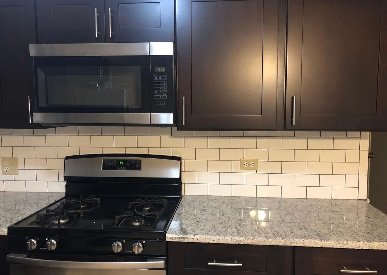 43 E Jackson St - Photo 3 of 17