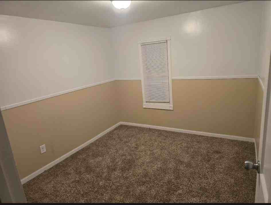 220 Hoffman St #A - Photo 6 of 13