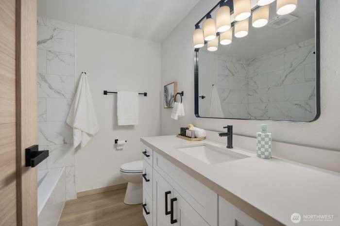 6708 161st Street Ct E - Photo 5 of 13