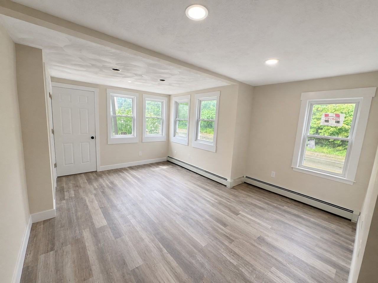 521 Washington St #1 - Photo 3 of 7