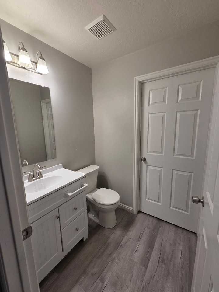 247 W Vineyard Way - Photo 6 of 15