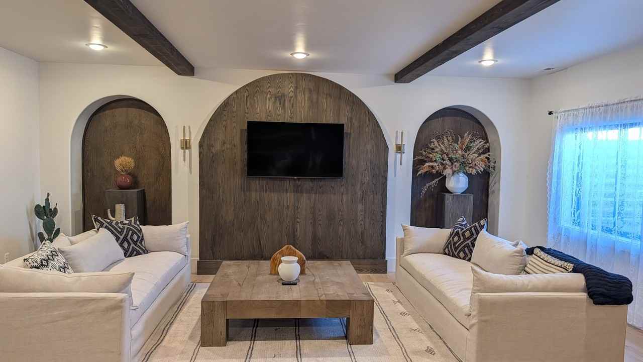1096 W Marigold Dr #B - Photo 7 of 20