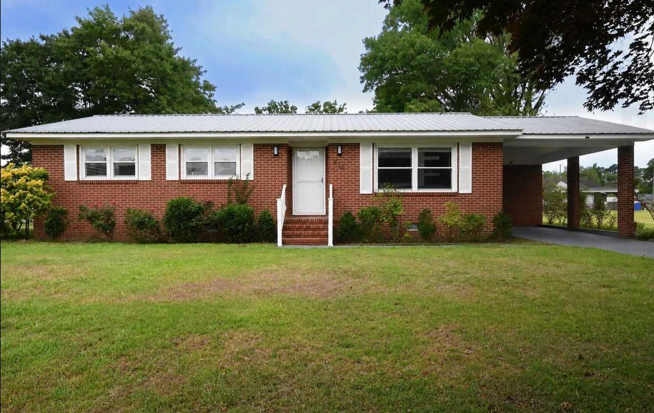 414 E Bostic St - Photo 2 of 15