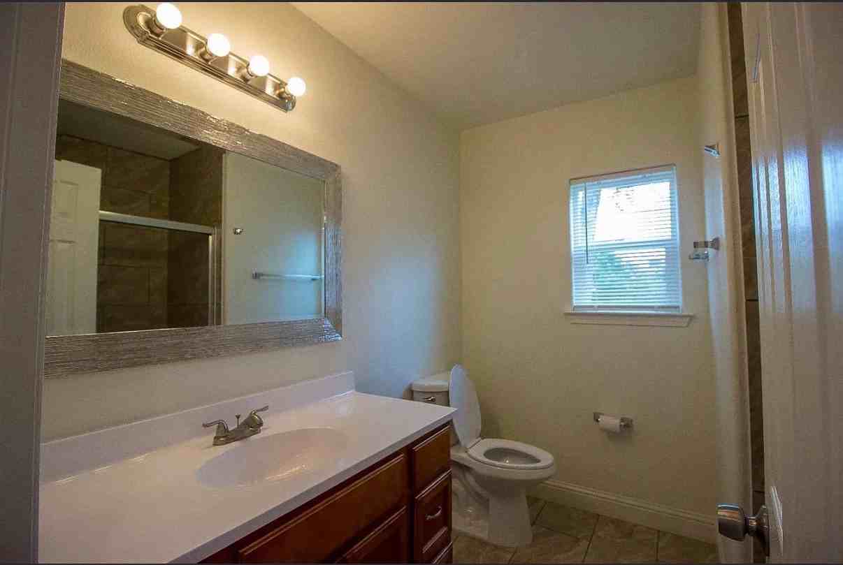 1741 S 5th St - Photo 6 of 12