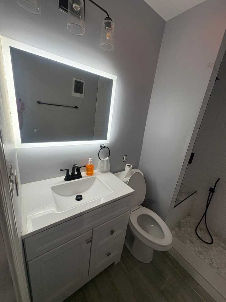 6608 14th St Nw #101 - Photo 4 of 11