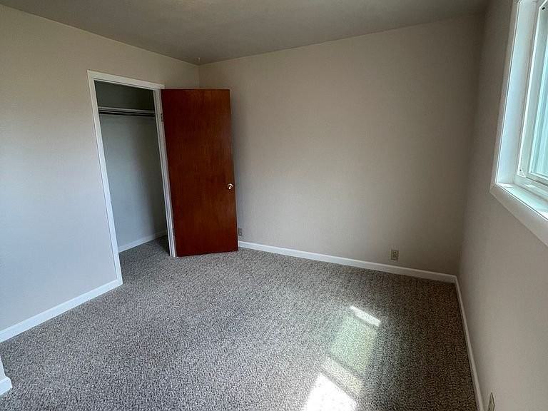 410 29 Rd - Photo 3 of 10