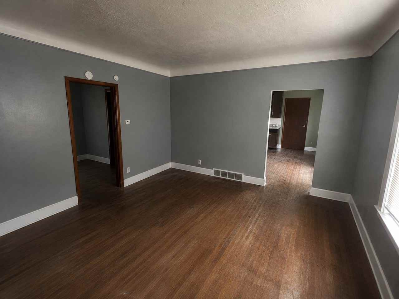 7006 Clement Ave #3 - Photo 5 of 10