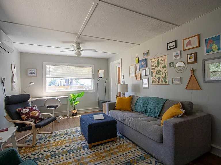 3206 W Gavin St - Photo 3 of 16