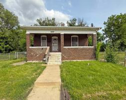 featured image of 838 N 23rd St