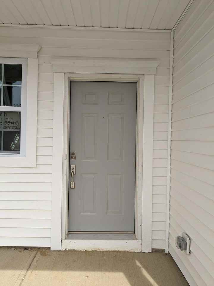 7346 Celebration Dr - Photo 2 of 3