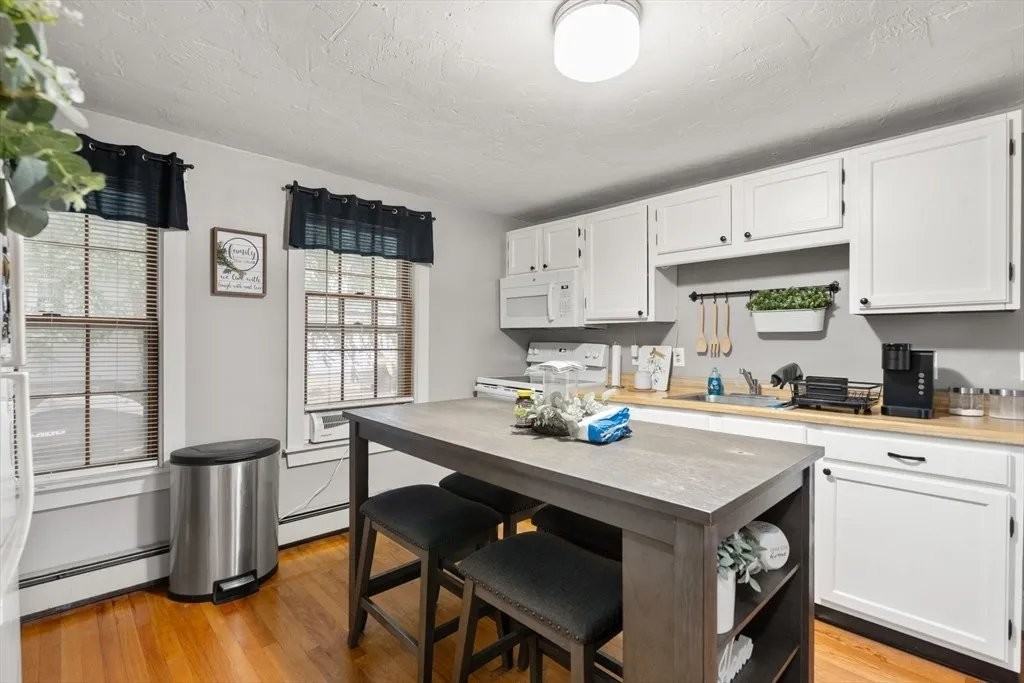 59 Pond St #A - Photo 4 of 11