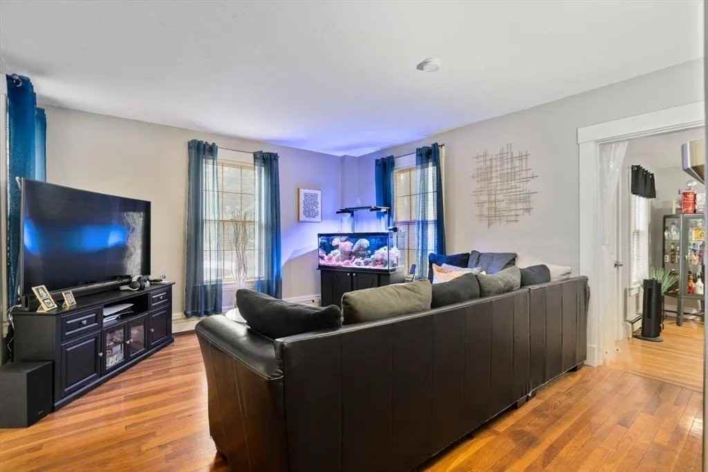 59 Pond St #A - Photo 7 of 11
