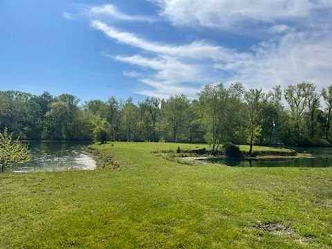 2115 Pineshore Ct - Photo 2 of 20