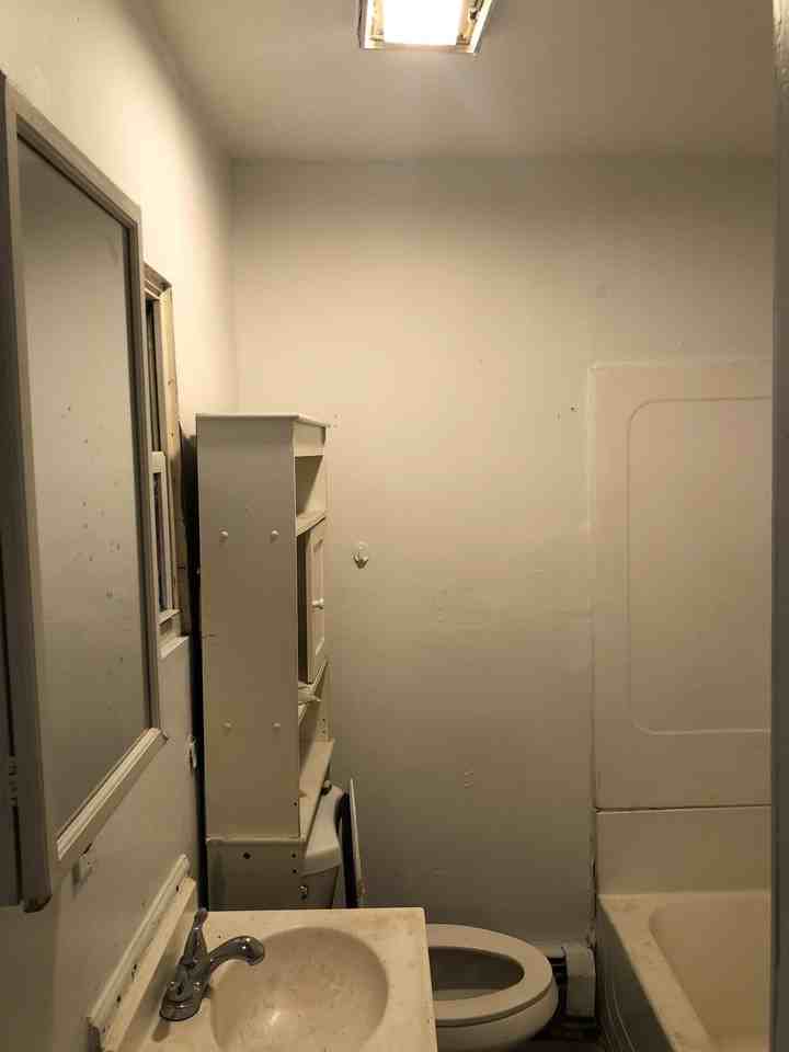 176 Stuyvesant Ave #1L - Photo 4 of 4