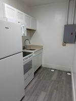featured image of 33 N Washington St #3