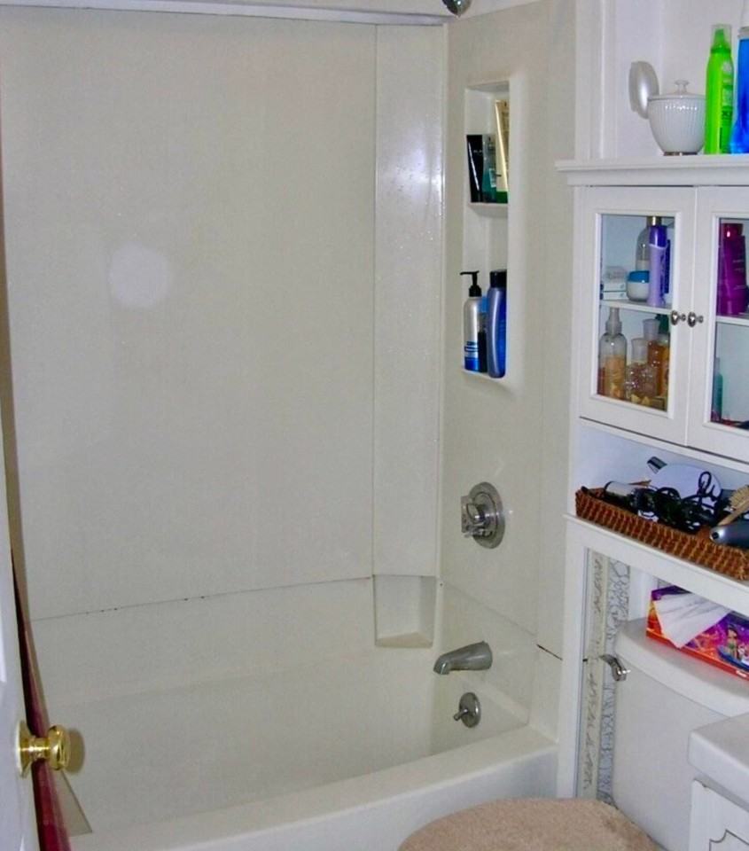 137 Whitwell St #3 - Photo 6 of 6