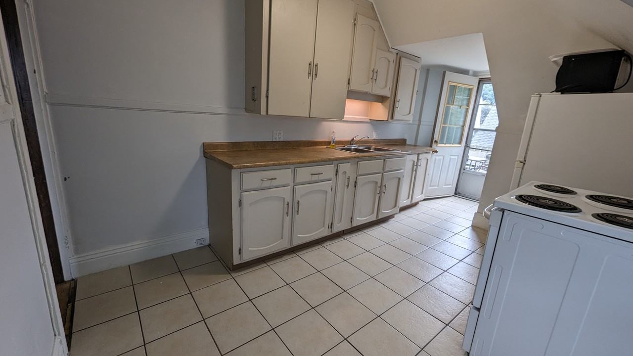 157 Herkimer Street #3 - Photo 3 of 13