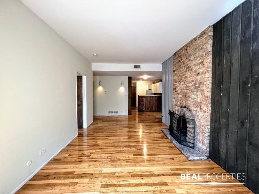 600 W Surf St #604-3 - Photo 2 of 13