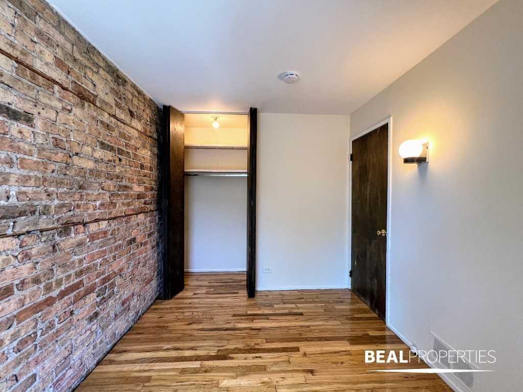 600 W Surf St #604-3 - Photo 4 of 13