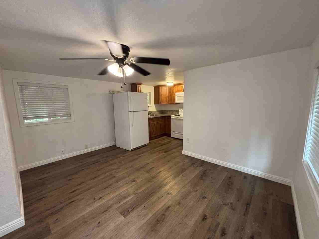 1630 Broadway #1 - Photo 4 of 5