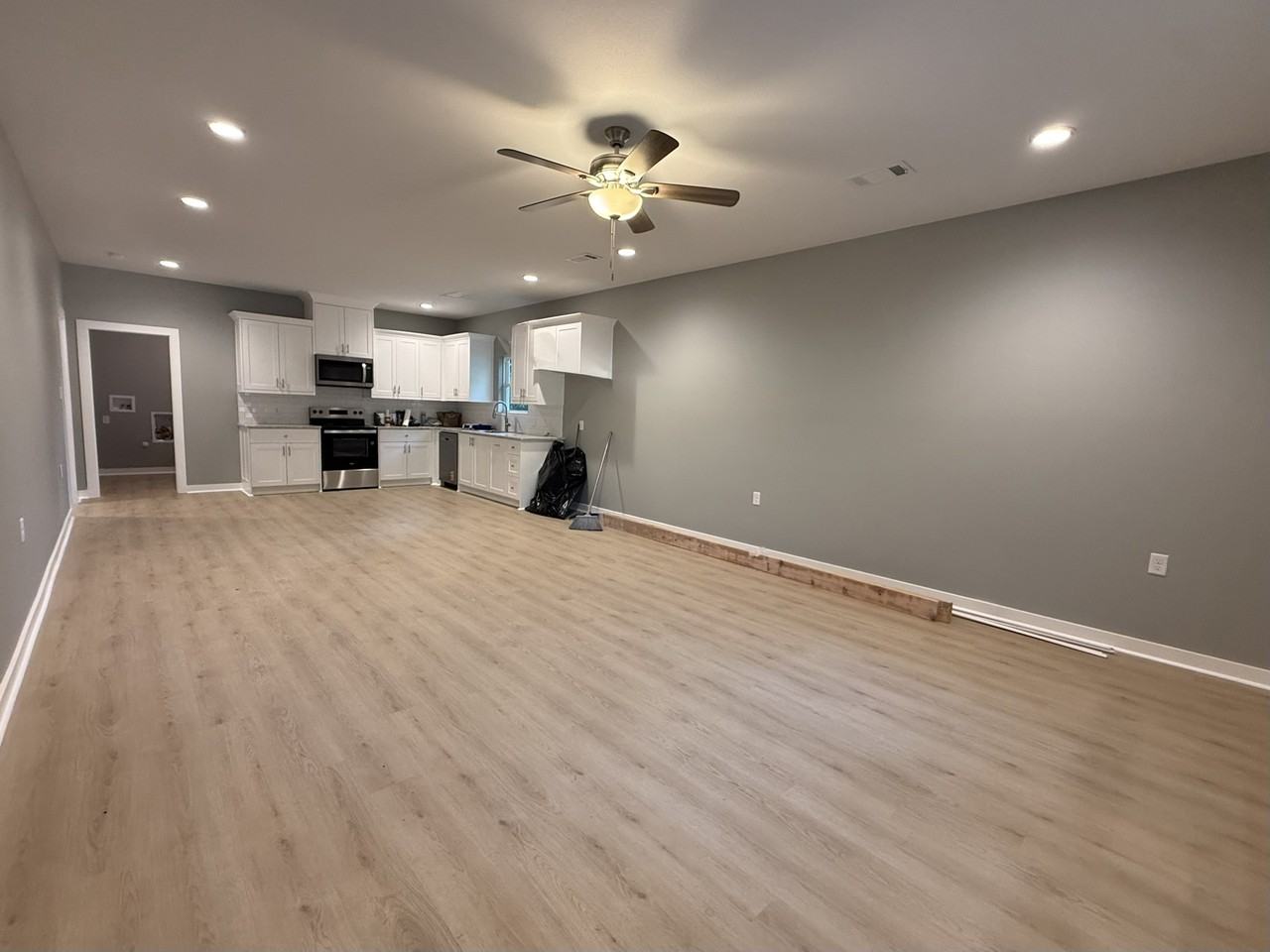 721 S Richards #NA - Photo 5 of 19