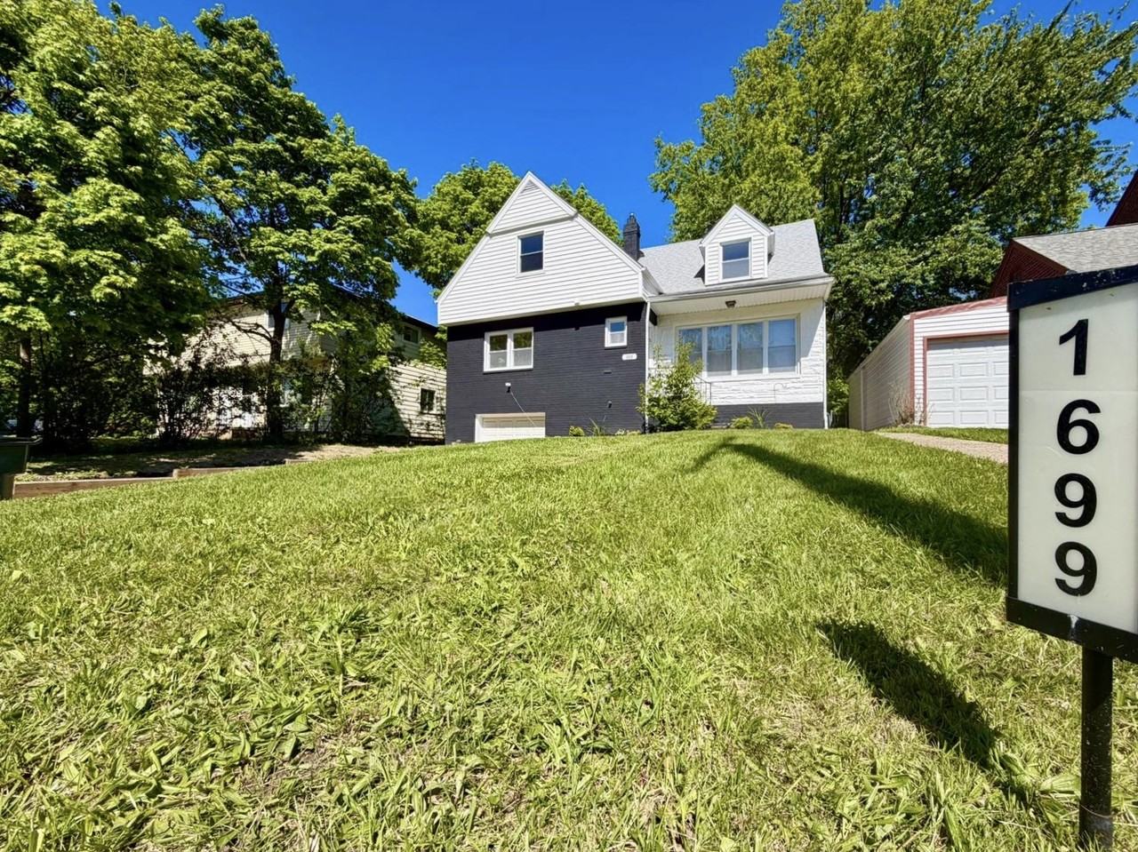 1699 Warrensville Center Rd #NA - Photo 4 of 24