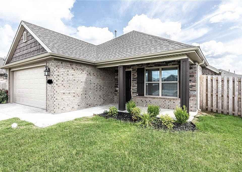 4529 W Blissful Dr #NA