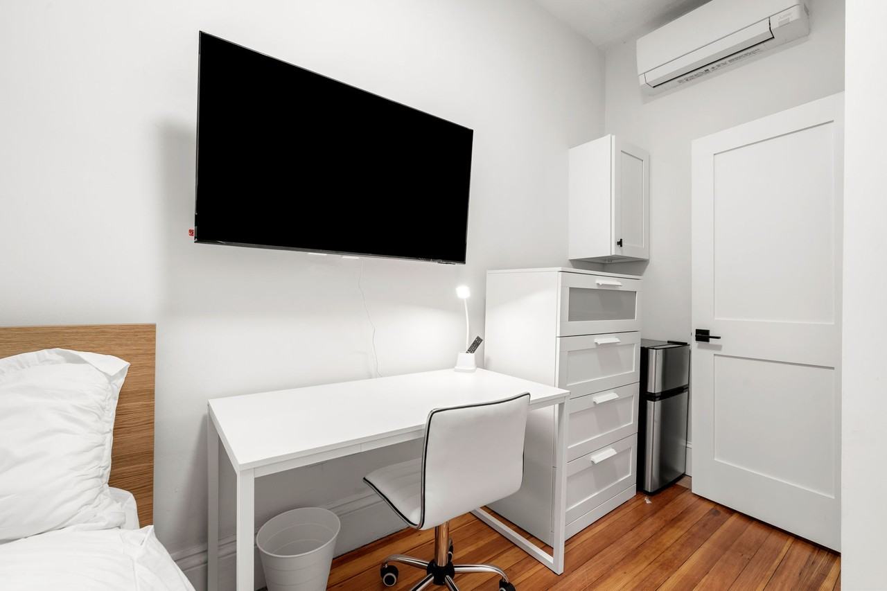 18 Benedict St #7 - Photo 2 of 23