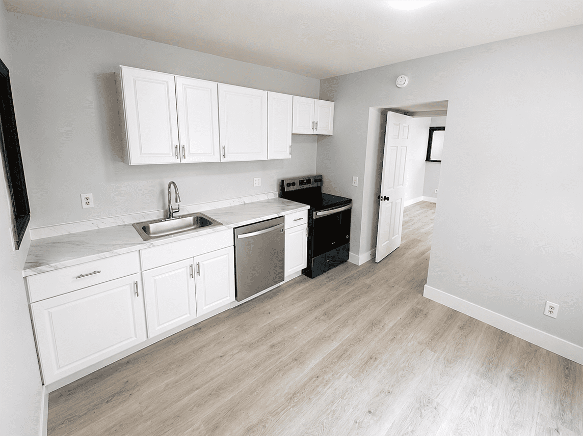 249 Lexington Ave #249 - Photo 2 of 13