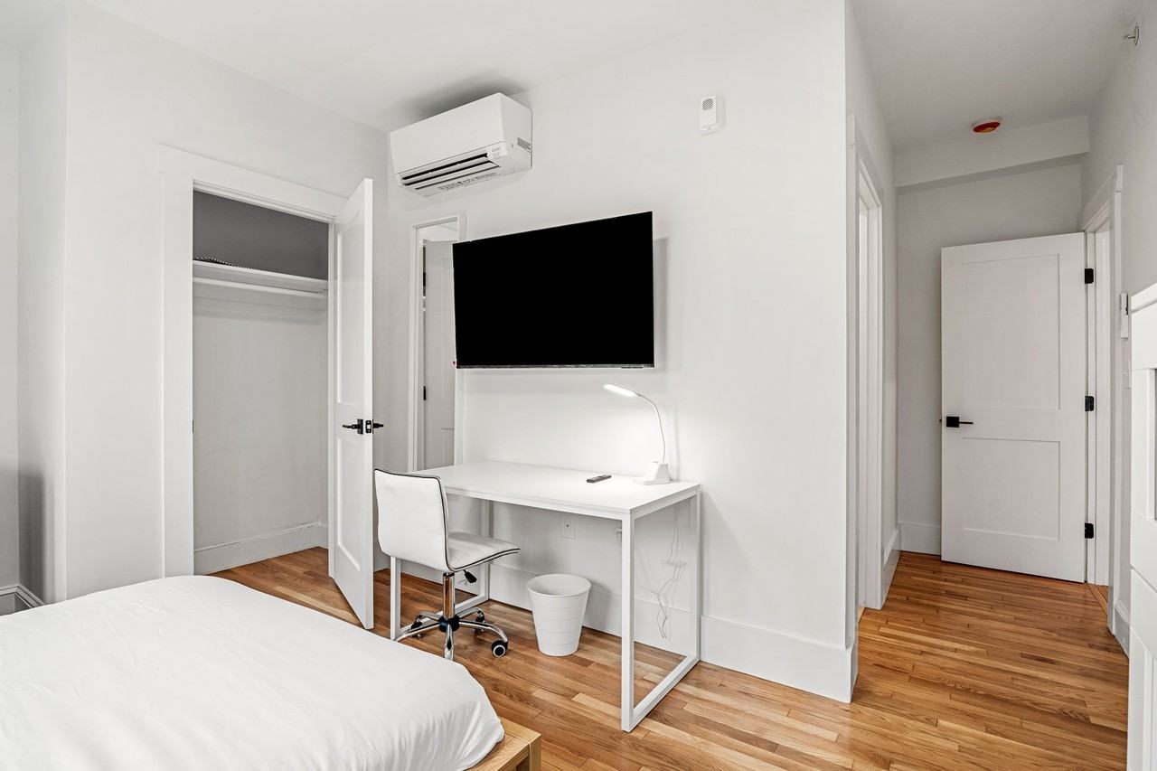 18 Benedict St #3 - Photo 3 of 20