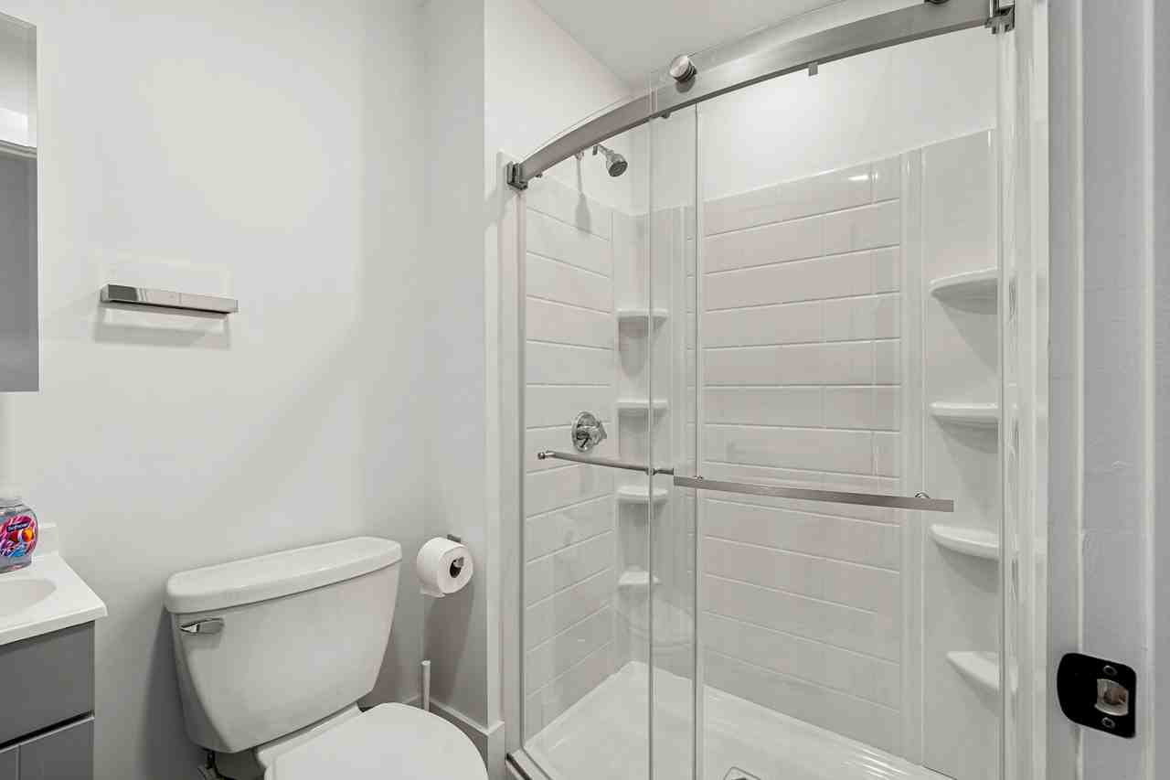 18 Benedict St #3 - Photo 6 of 20