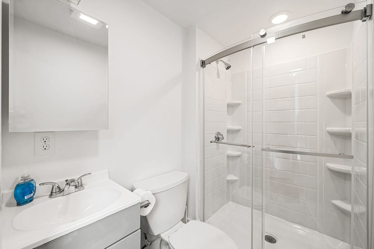 18 Benedict St #2 - Photo 4 of 18