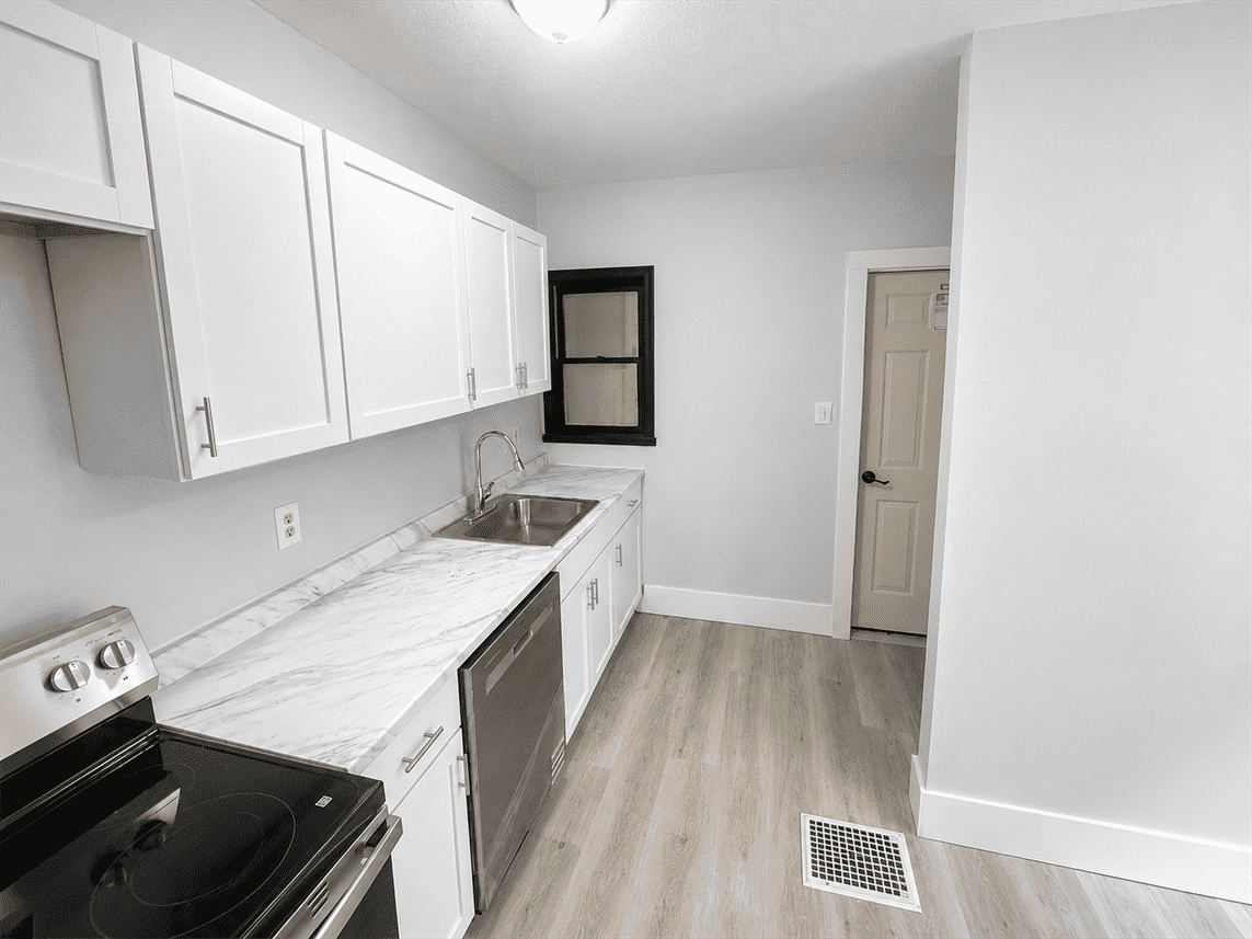 251 Lexington Ave #251 - Photo 2 of 14