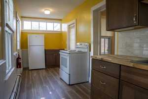 featured image of 462 N Charlotte St #B