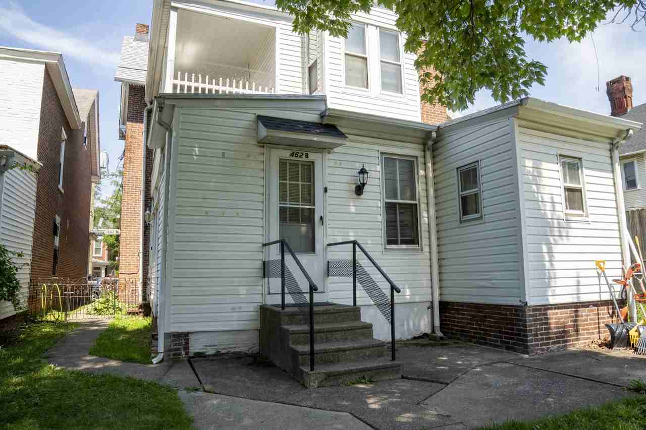 462 N Charlotte St #B - Photo 4 of 23