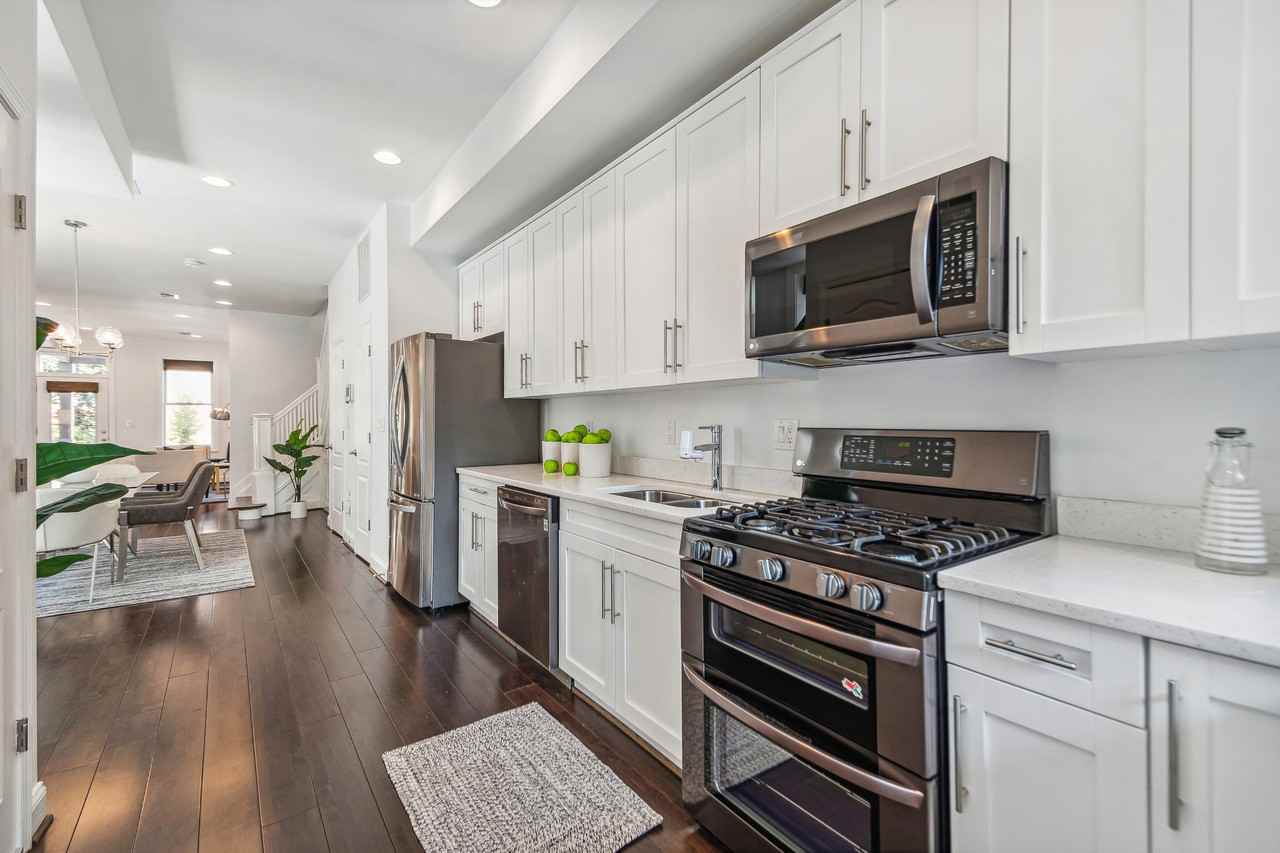 1340 Park Rd Nw #NA - Photo 6 of 21