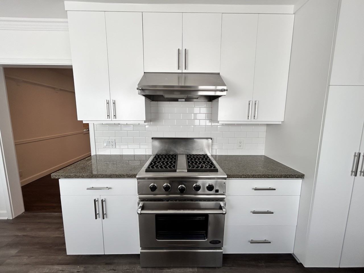 23723 Oxnard St #NA - Photo 7 of 21