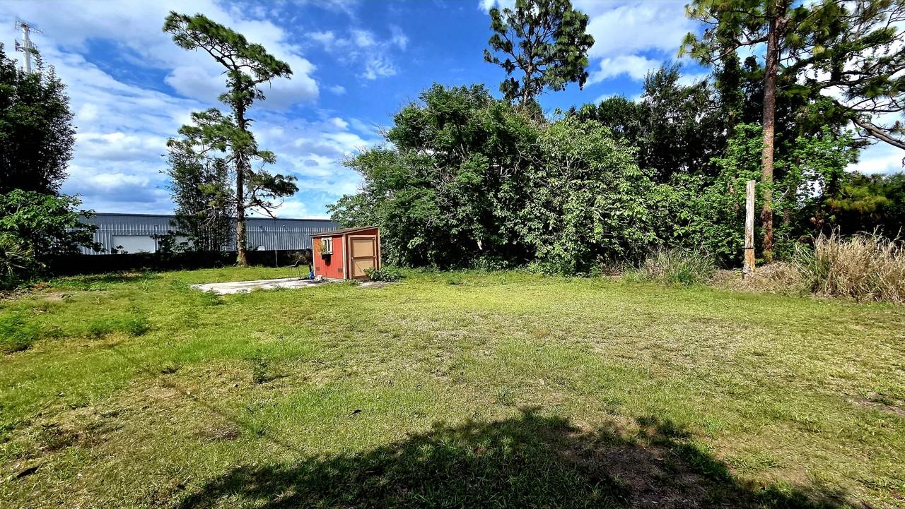 7033 Easter St #NA - Photo 4 of 48