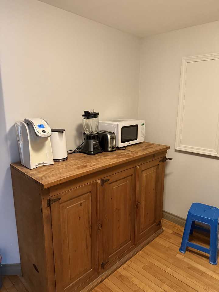 1805 West 61st Avenue - Photo 4 of 15