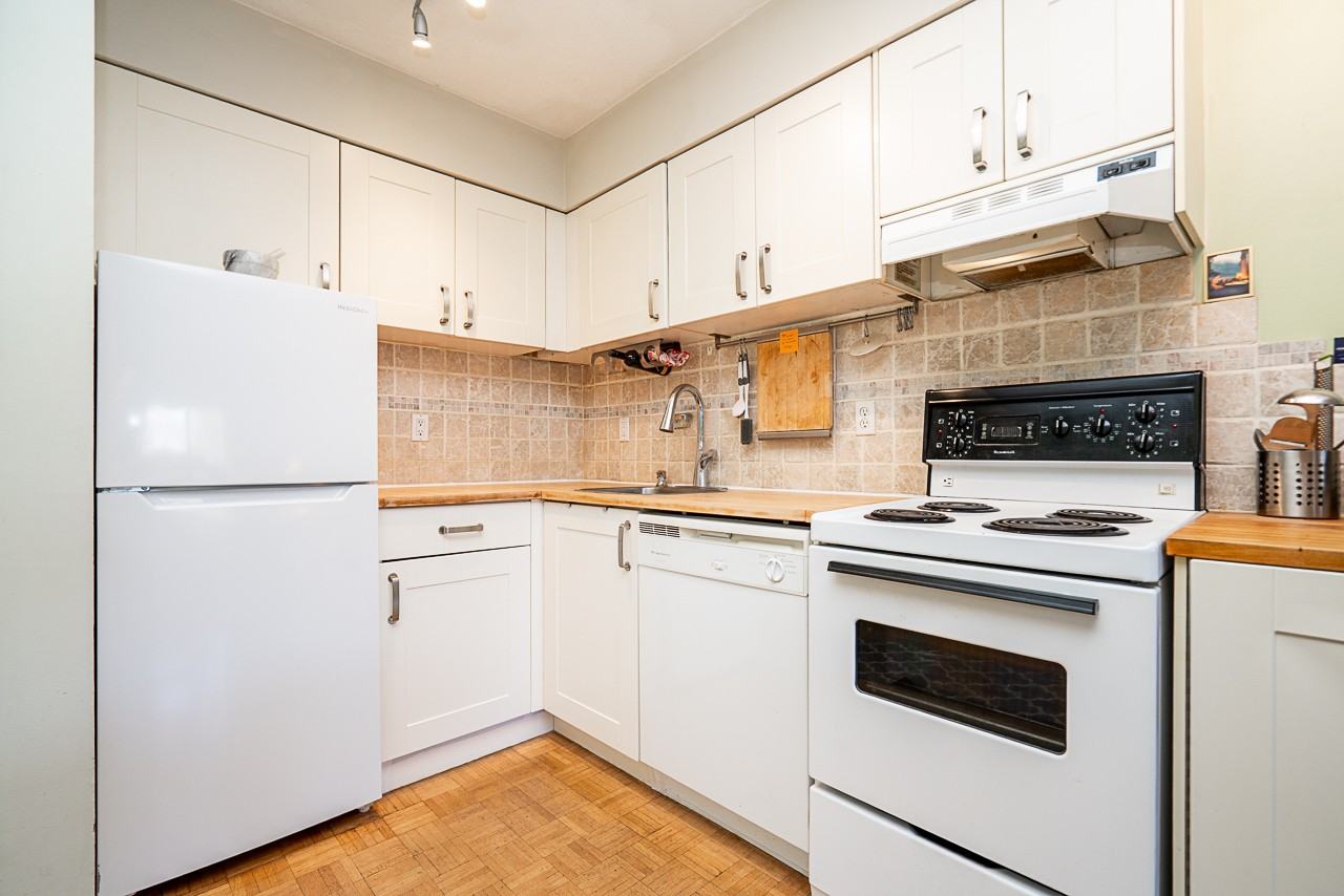 2211 West 5th Avenue #204 - Photo 7 of 23