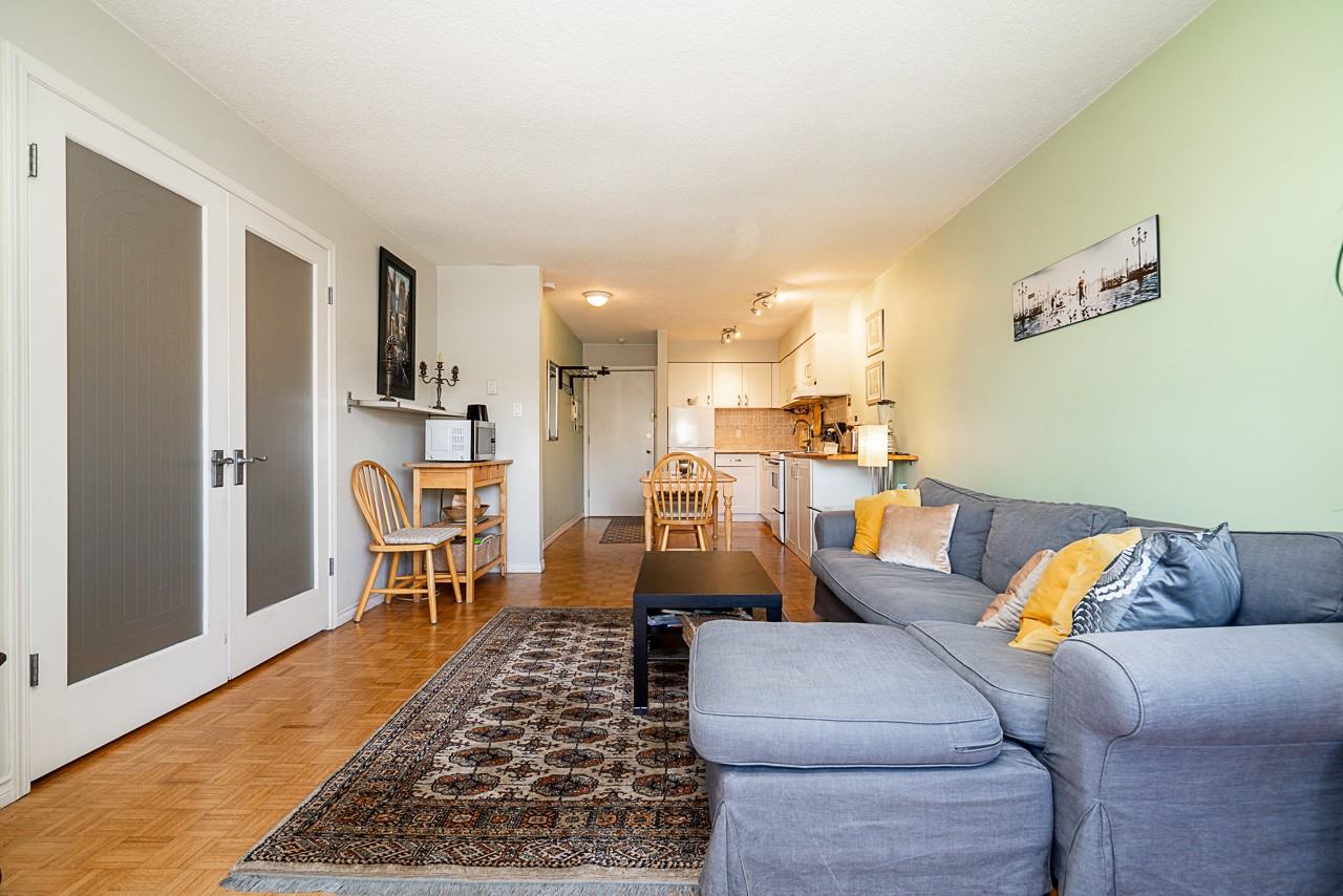 2211 West 5th Avenue #204 - Photo 4 of 23