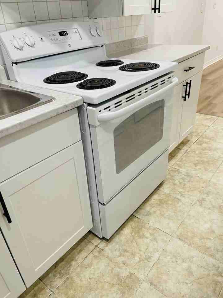 29 Auburn Ave - Photo 5 of 6