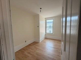 703 Av Greene - Photo 2 of 12