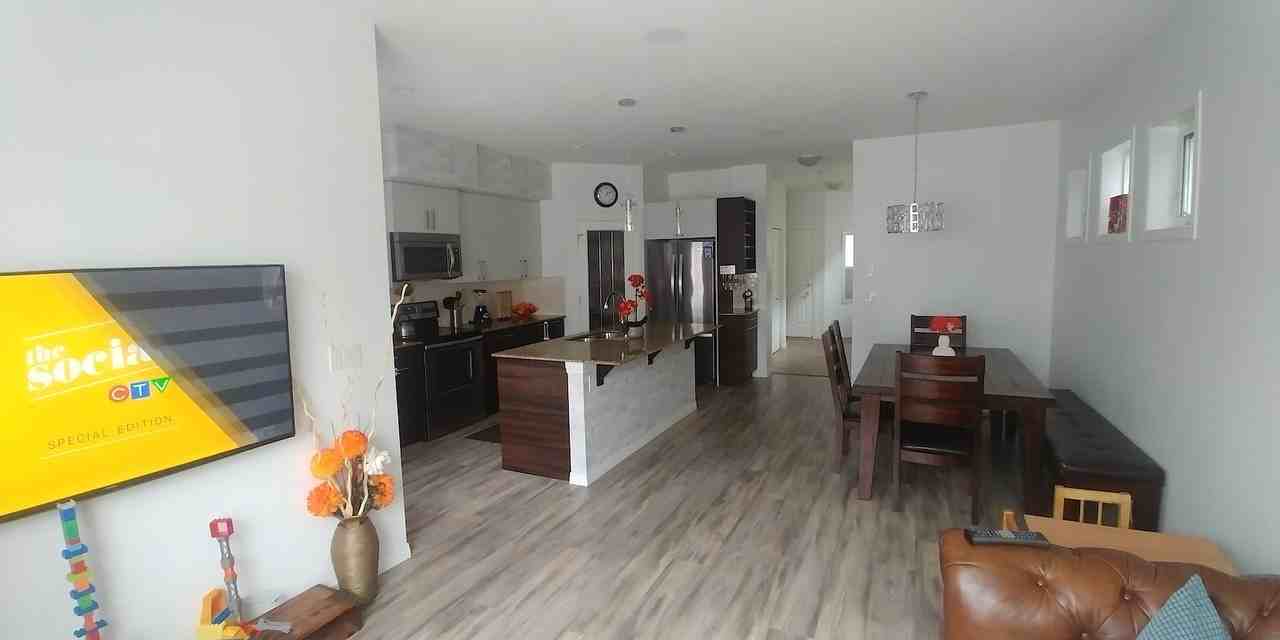 38 Legacy Close Se - Photo 3 of 18
