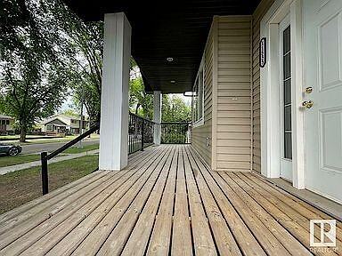 11835 56 St Nw - Photo 3 of 12