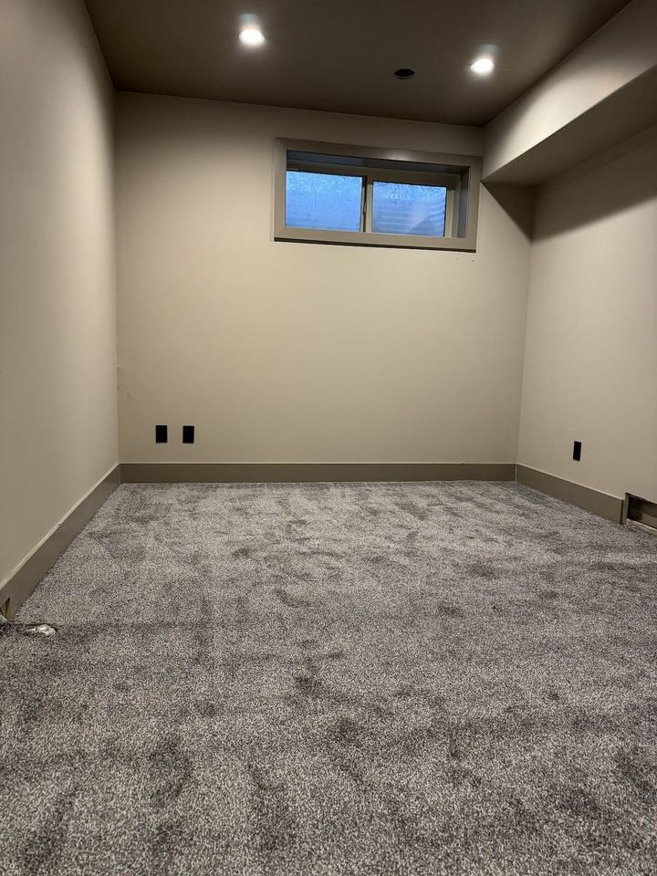 11403 123 St Nw - Photo 6 of 20