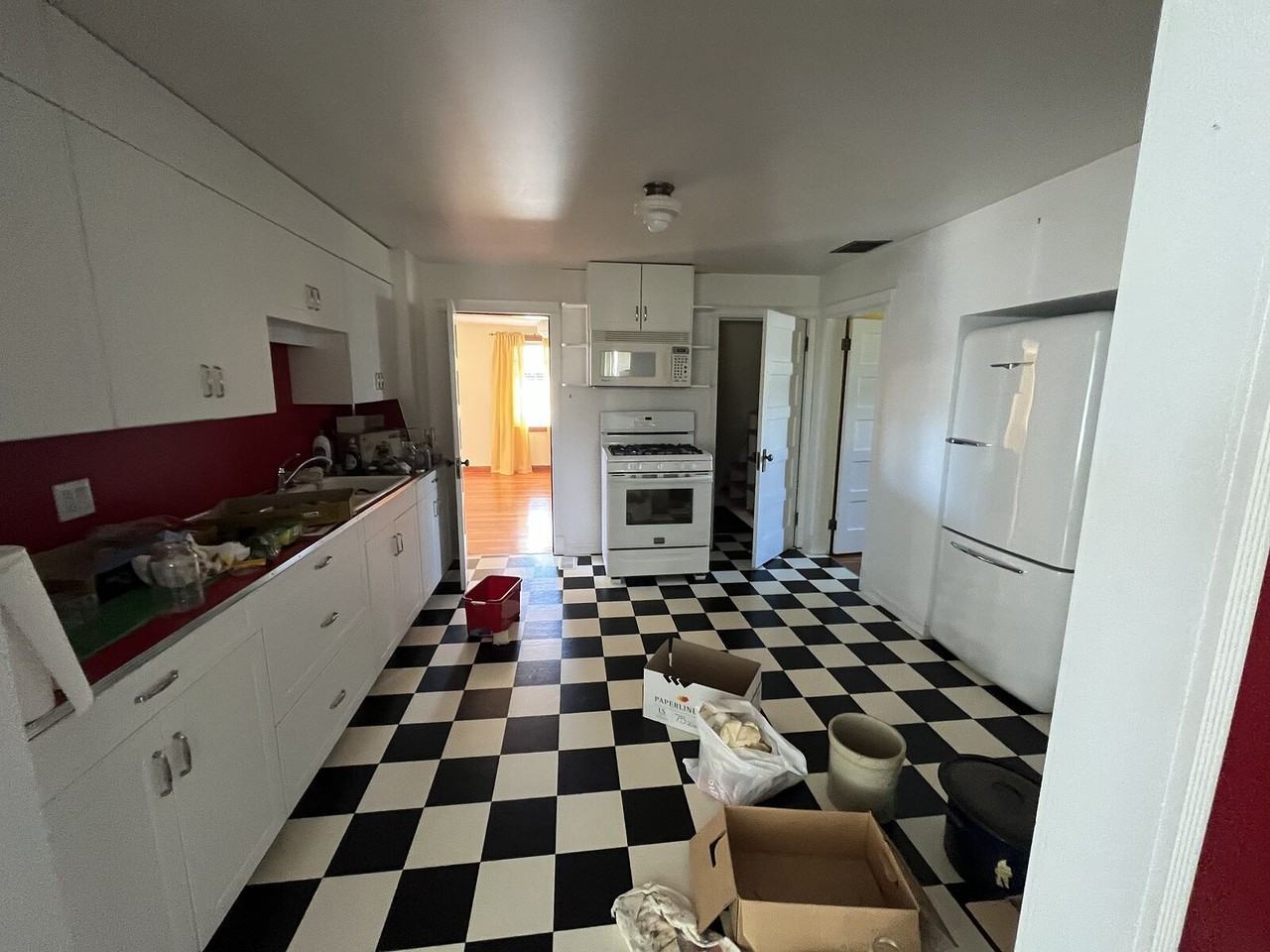 516 1 Ave Ne - Photo 3 of 15