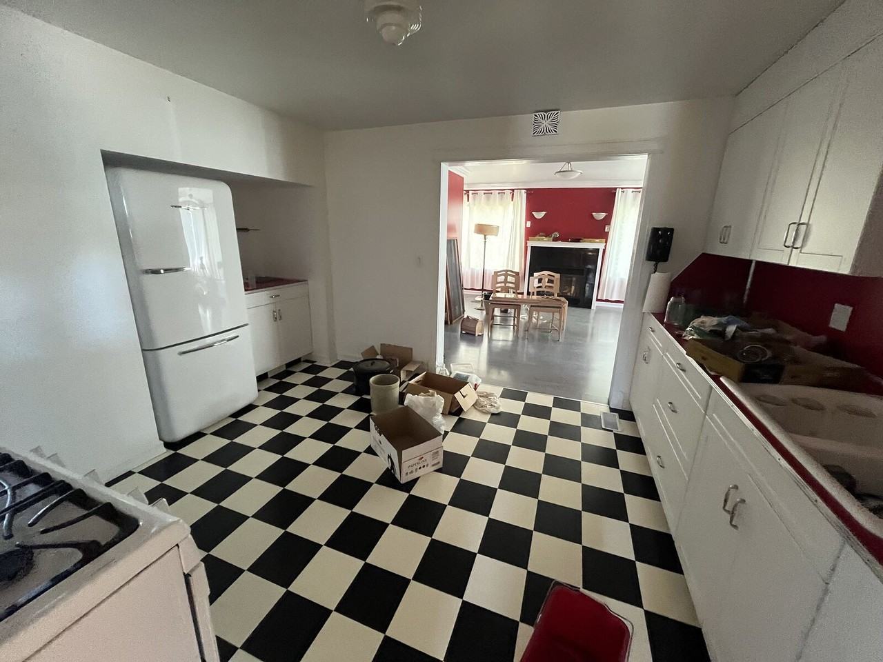 516 1 Ave Ne - Photo 4 of 15