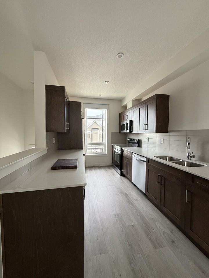 400 Sage Way Nw - Photo 4 of 13